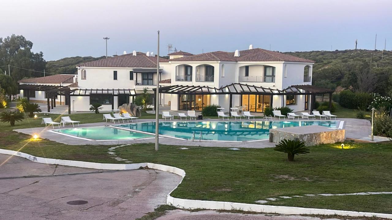 Apartahotel La Smeraldina *