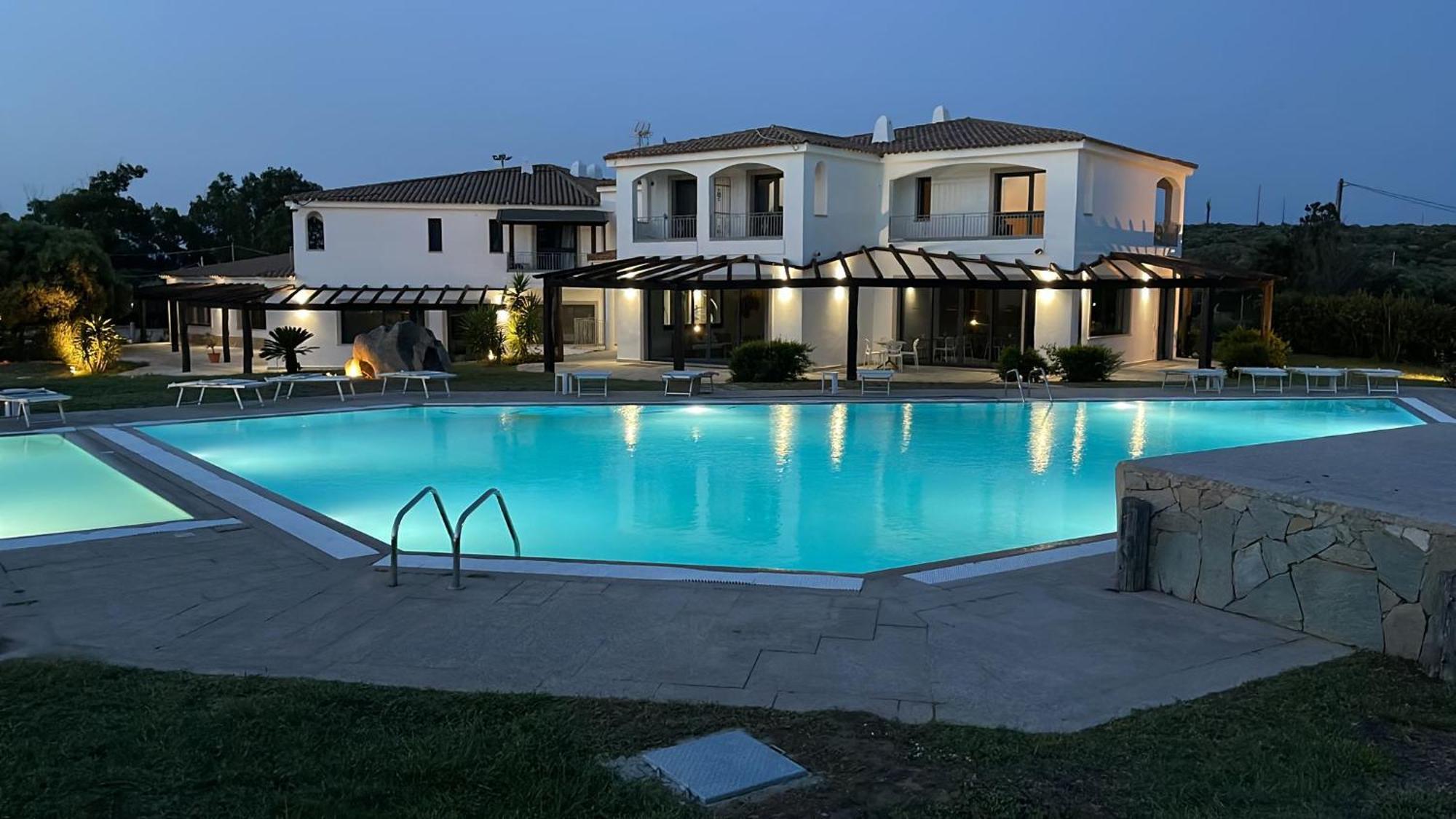 Aparthotel La Smeraldina Santa Teresa Gallura